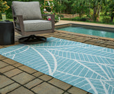 Tampa Furniture Outlet Lutz - Ashley Furniture - Hulsia Rug - 5' x 7' Rug / Ivory/Aqua - R900122